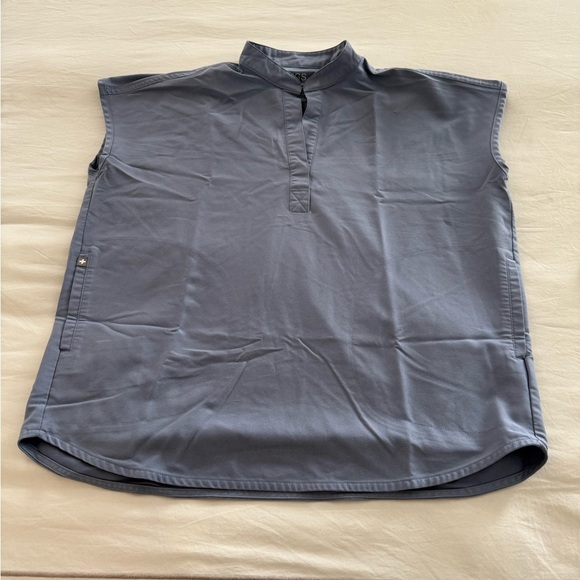 Figs Rafaela top - Picture 1 of 7